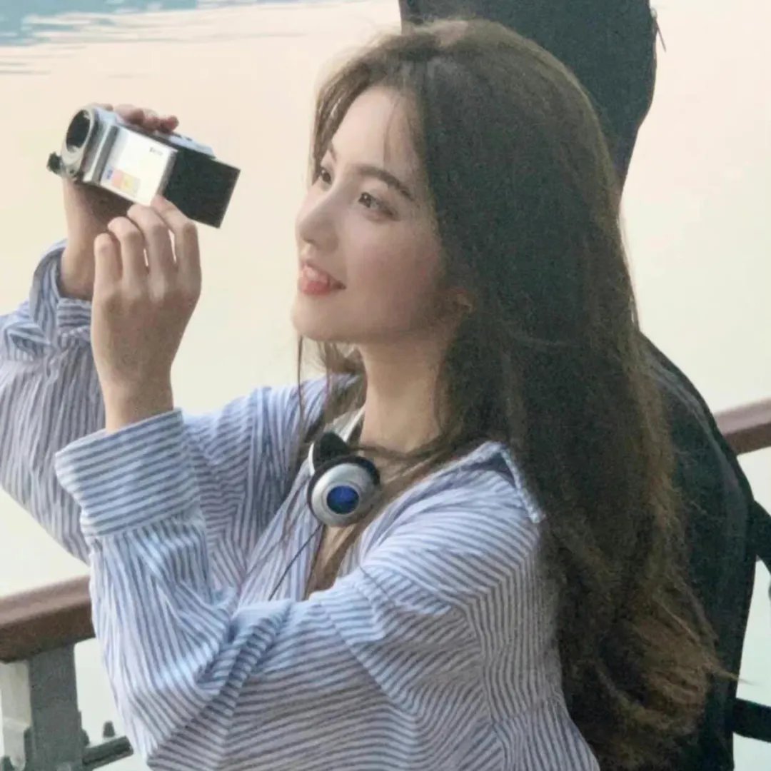 妈妈离我近一点